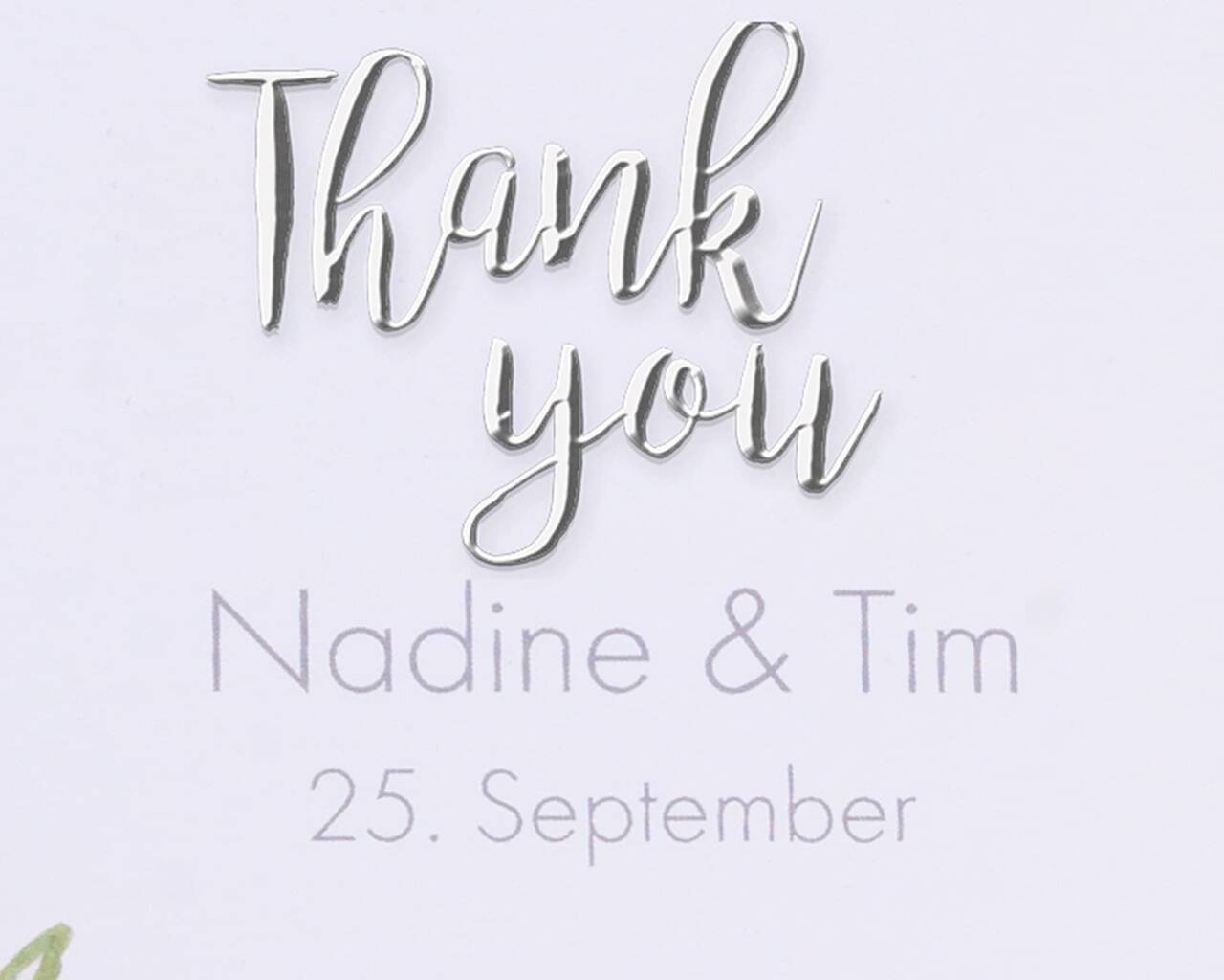 Inbjudningskort med texten "Thank you" och namnen Nadine & Tim för 25 september
